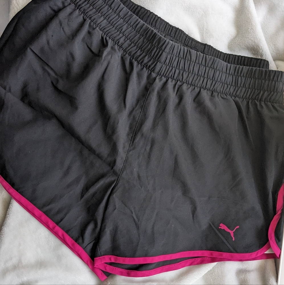 Puma Running Shorts, Large Black